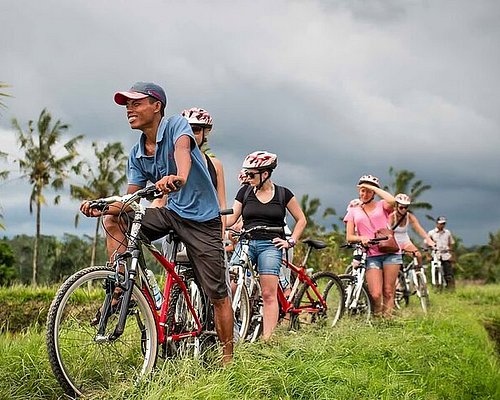 Indonesia’s Islands Discovery Biking Tour 11 Days